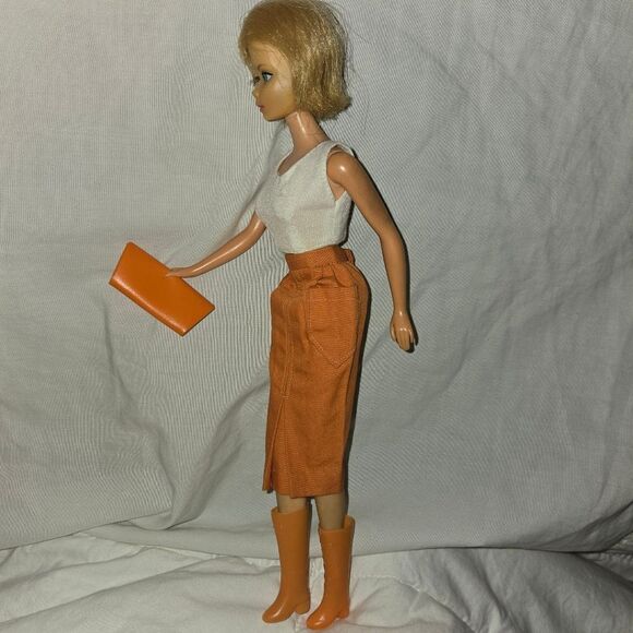 Vintage 1966  Barbie Doll with outfit. - Picture 10 of 16